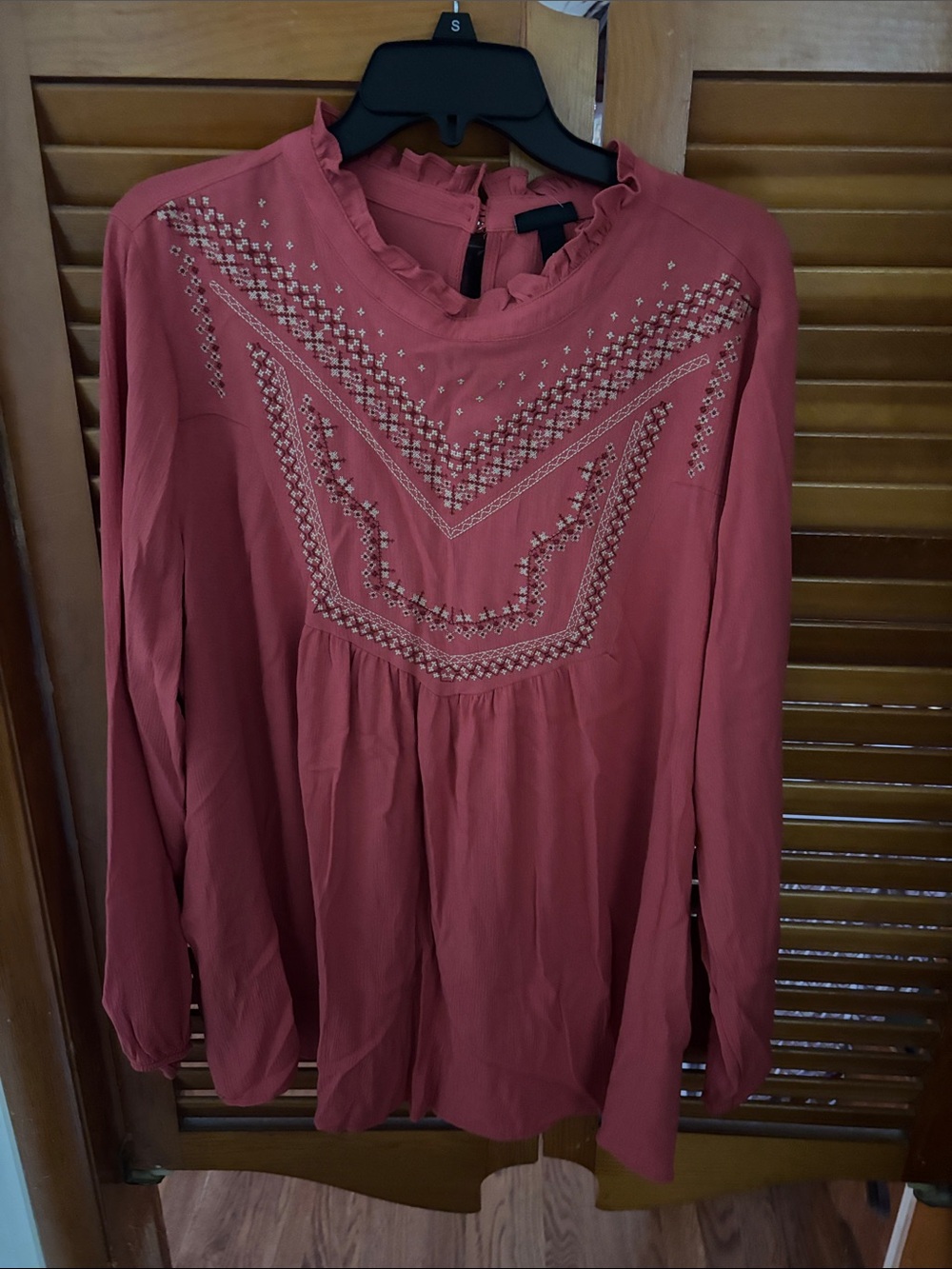 torrid Embroidered Ruffle-Neck Tunic - Rosewood